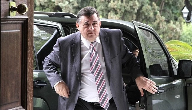 Καρατζαφέρης: Κλείνω το ΑΡΤ λόγω…